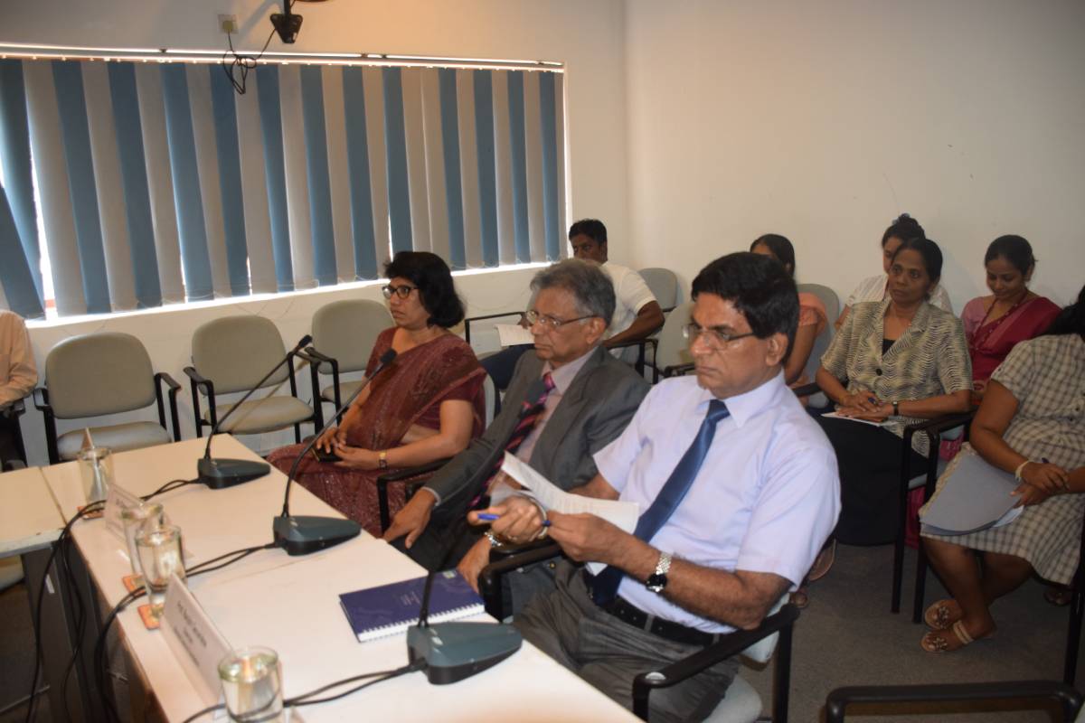 Exploring Knowledge on Blockchain Technologies